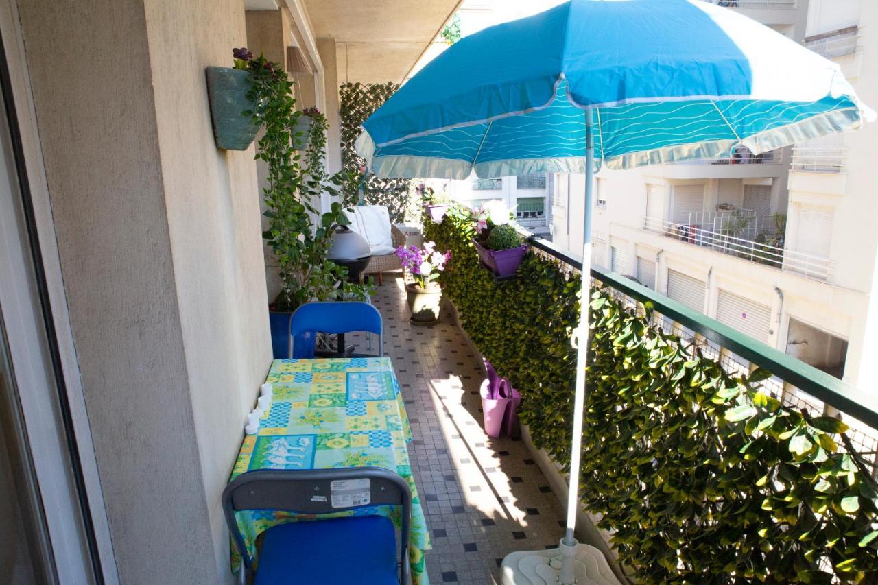 Chill Out Apartment, 2 Mins From Beach Nice Bagian luar foto